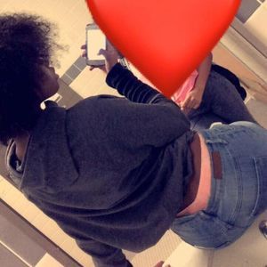 Meet your Posher, Yamilet